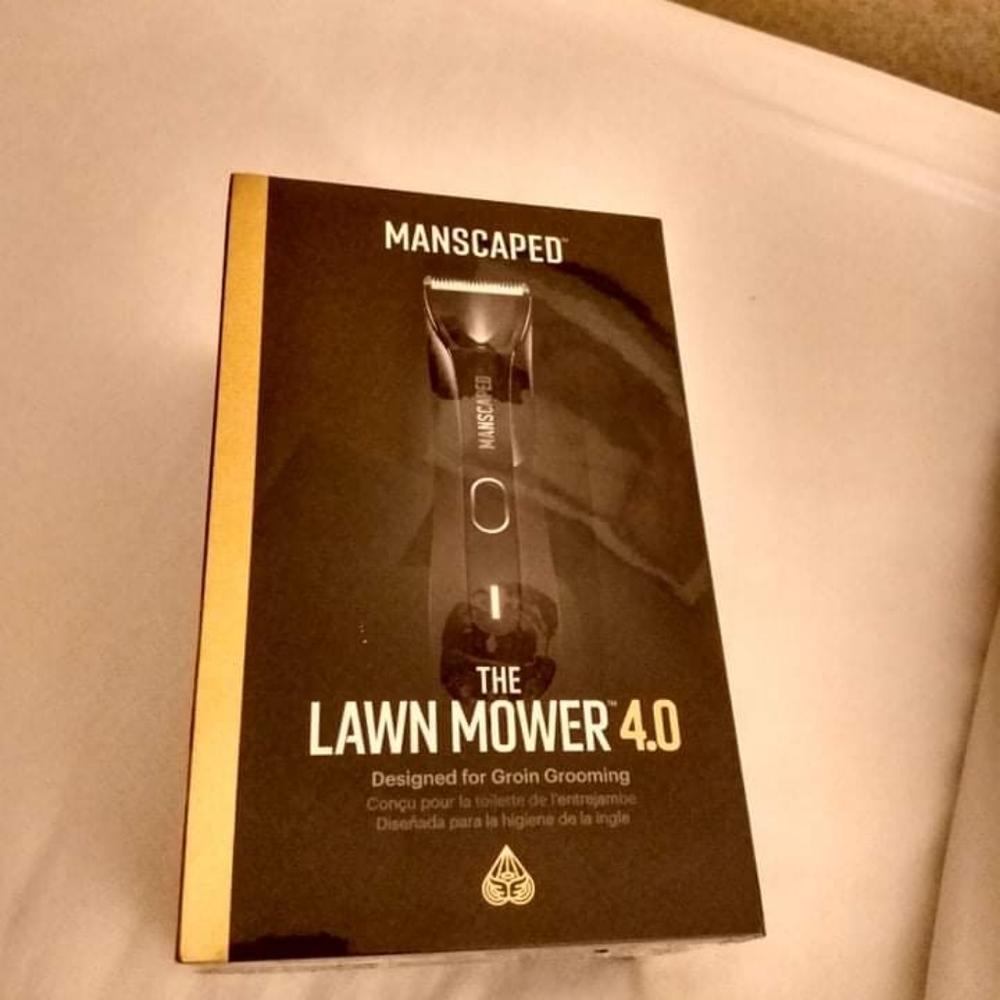 New in box sealed men's grooming tool